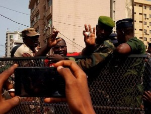 Guinée:  Un opposant condamné pour outrage  au Président Condé à  la suite d'une vidéo sur Facebook
