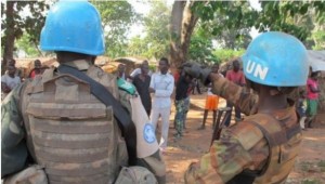 Centrafrique: Un casque bleu  tué et  huit blessés dans des affrontements à  Bangui