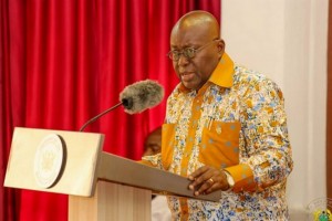 Ghana : Cadres et employés à  la présidence, 998 personnes