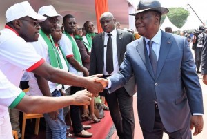 Côte d'Ivoire: Ouattara dément l'existence de prisonniers politiques mais annonce qu'il pourra faire usage de son droit de grà¢ce ou d'un projet de loi d'amnistie après les jugements