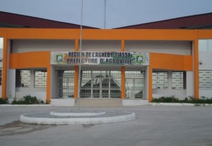 Côte d'Ivoire : Exode de 4000 mille burkinabés dans les forêts classées à  Agboville et Adzopé, vers des conflits fonciers entre communautés comme à  l'ouest du pays ?