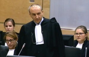 Côte d'Ivoire: CPI, refus de la liberté provisoire de Gbagbo et si c'était la faute à  sa défense ?