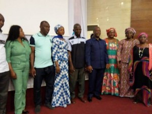 Côte d'Ivoire: Plateau, un candidat à  la mairie fait don de 15 tonnes de vivres à  la communauté musulmane et aux populations à  quelques jours du début du mois de Ramadan