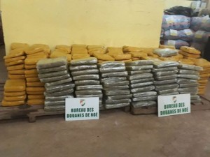 Côte d'Ivoire: Frontière de Noé, 454 plaquettes de cannabis saisies par les douanes en provenance d'Accra dissimilées dans des marchandises
