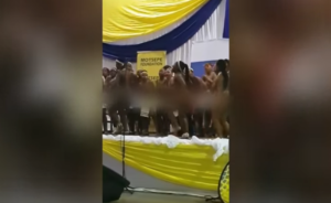 Afrique du Sud: Choc après la diffusion d'une vidéo montrant des étudiantes nues lors d'une compétition