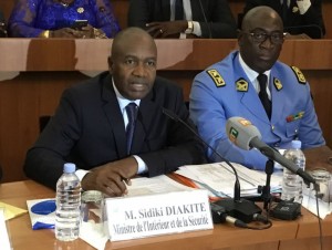 Côte d'Ivoire: Le ministre de la sécurité constate une régression du phénomène des «Microbes»