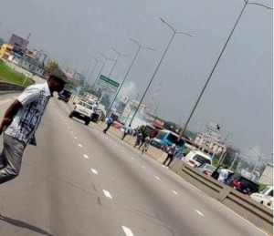 Côte d'Ivoire: Les étudiants de l'INJS bloquent le troisième pont HKB