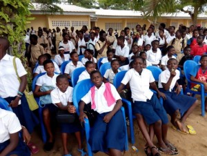 Côte d'Ivoire: Abobo, des professeurs exigent la somme de 1000 FCFA voire 2000 FCFA de certains candidats avant de les interroger à  l'oral du BEPC