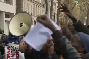 Côte d'Ivoire: Décret de limitation d'age des véhicules importés, les revendeurs en colère appellent à  une grande marche devant l'ambassade de Côte d'Ivoire en France