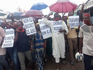 Côte d'Ivoire: Entrée en vigueur du décret de limitation d'age des véhicules, des importateurs annoncent une marche de protestation le 29 juin prochain