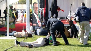 Zimbabwe:  Le Président Mnangagwa sort indemne d'un attentat à  la bombe