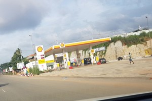 Côte d'Ivoire: Une station service braquée à  la Kalach, huit millions de Fcfa emportés