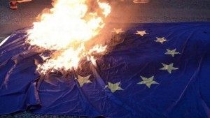 RDC: Le drapeau belge et celui de l'UE brûlés lors d'une manifestation pro-Lumumba à  Kinshasa