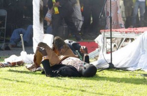 Zimbabwe: Deux suspects arrêtés après l'attentat contre Mnangagwa à  Bulawayo