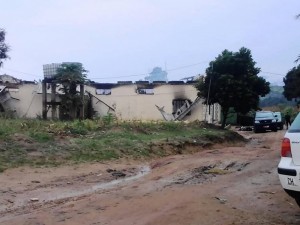 Cameroun: Au moins 160 prisonniers s'évadent après l'attaque de leur prison par un gang armé