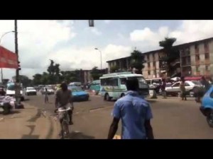 Côte d'Ivoire : Un mort dans l'affrontement entre « Gnambros » et chauffeurs à  Yopougon Siporex