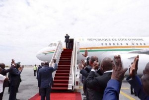 Côte d'Ivoire: Ouattara quitte Abidjan pour un nouveau séjour privé en France