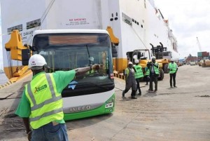 Côte d'Ivoire:  Vingt autobus de la Sotra débarquent au Port autonome d'Abidjan sur les 500 annoncés