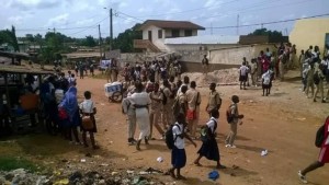 Côte d'Ivoire: À Sinfra, les cours perturbés, les élèves se mettent volontairement en congé