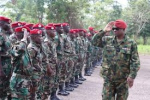 Centrafrique  : La France livre 1400 fusils d'assaut aux forces armées centrafricaines