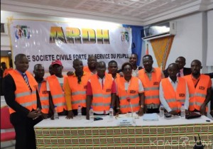 Côte d'Ivoire : La marche des « gilets orange » contre l'injustice sociale  n'a pas été autorisée