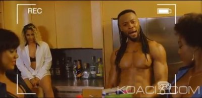 Flavour - Loose Guard Feat. Phyno - Camer