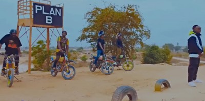 PIKALUZ - PLAN B feat MIC FLAMMEZ - Burkina Faso